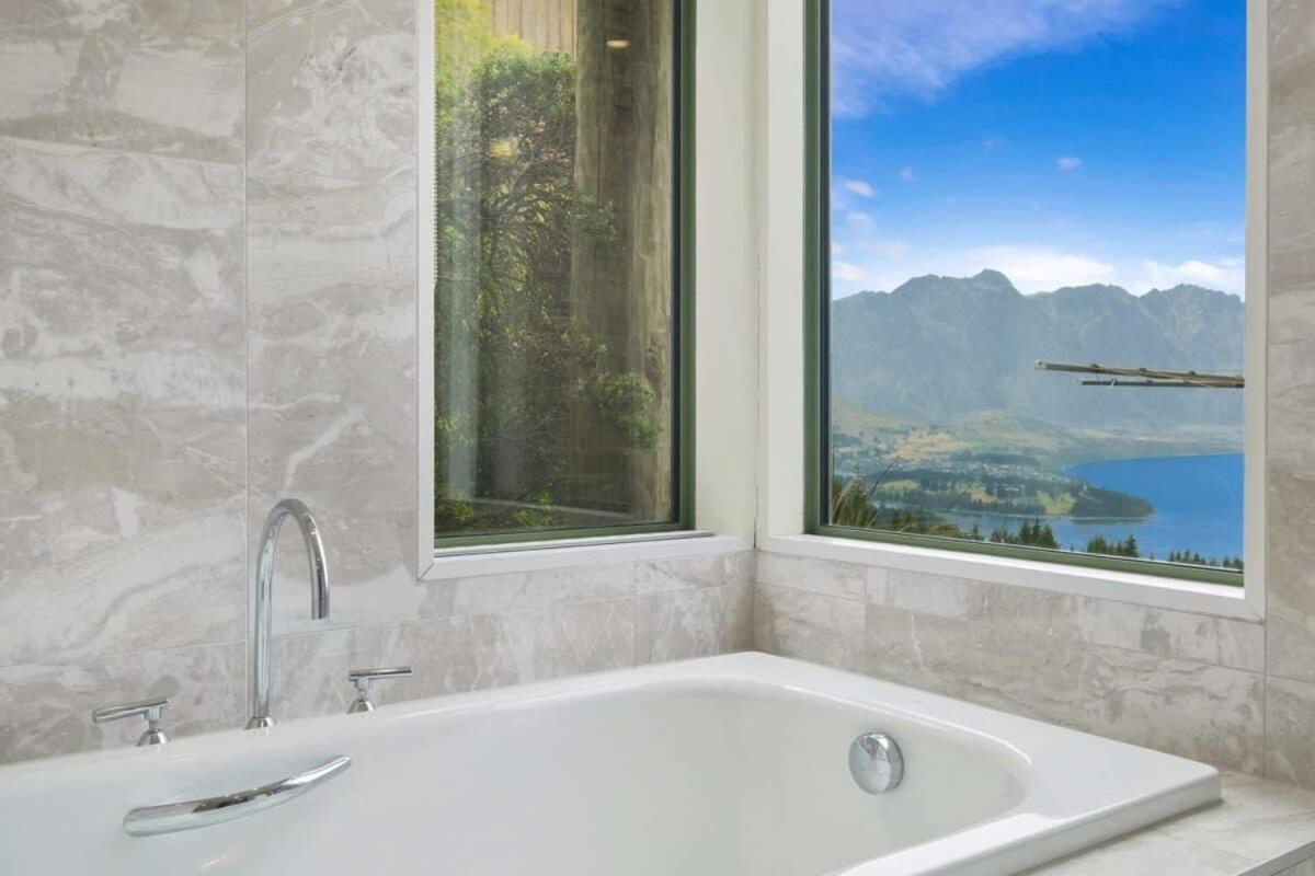 Vila Ruby'S Fernhill Vista Queenstown Exteriér fotografie